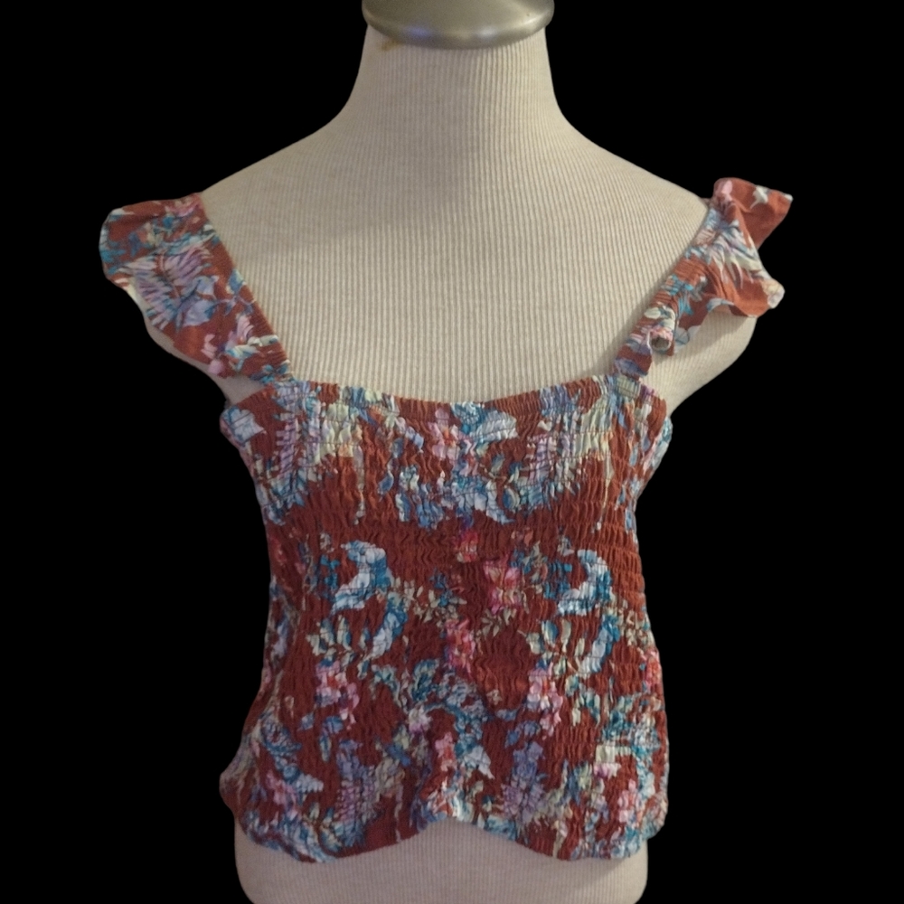 Nwt ladies floral top